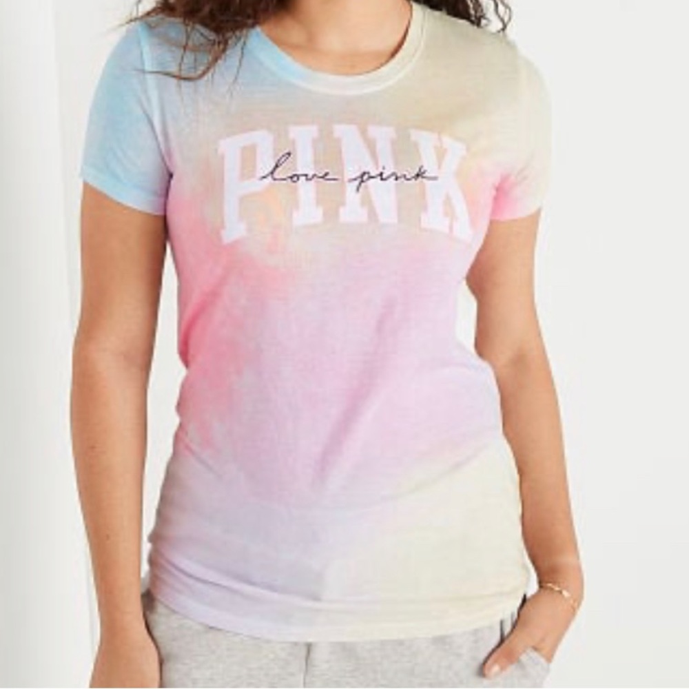 Victorias Secret (PINK) T-Shirt, NWT.
